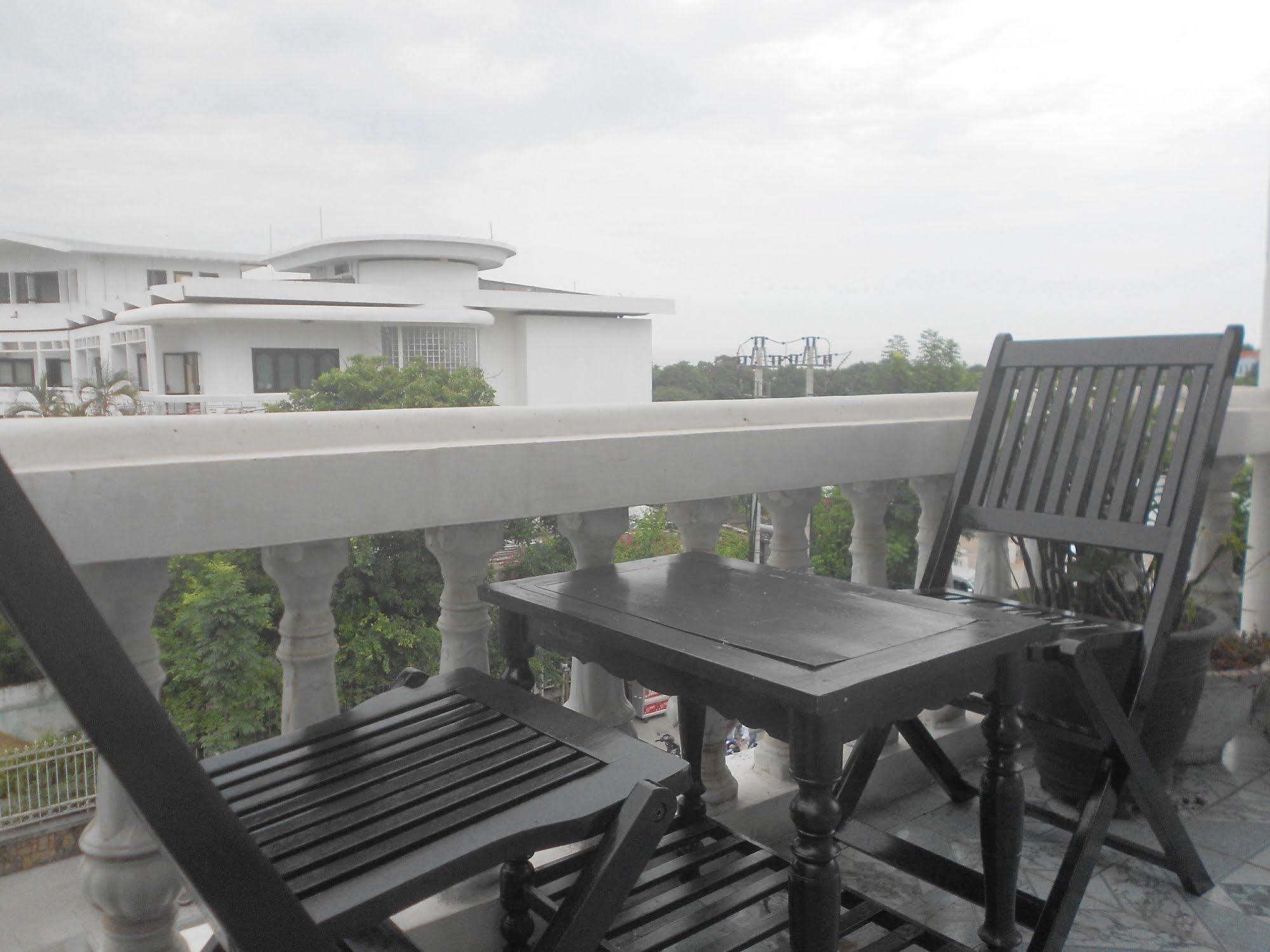 Hue Boutique Homestay Zewnętrze zdjęcie
